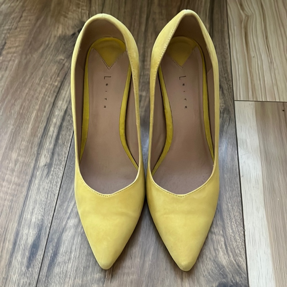 Yellow Leith heels Size 5